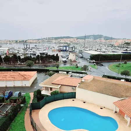 T2 Piscine Et Parking * Agde